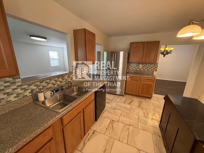 Building Photo - 4547 Brimmer Pl Dr