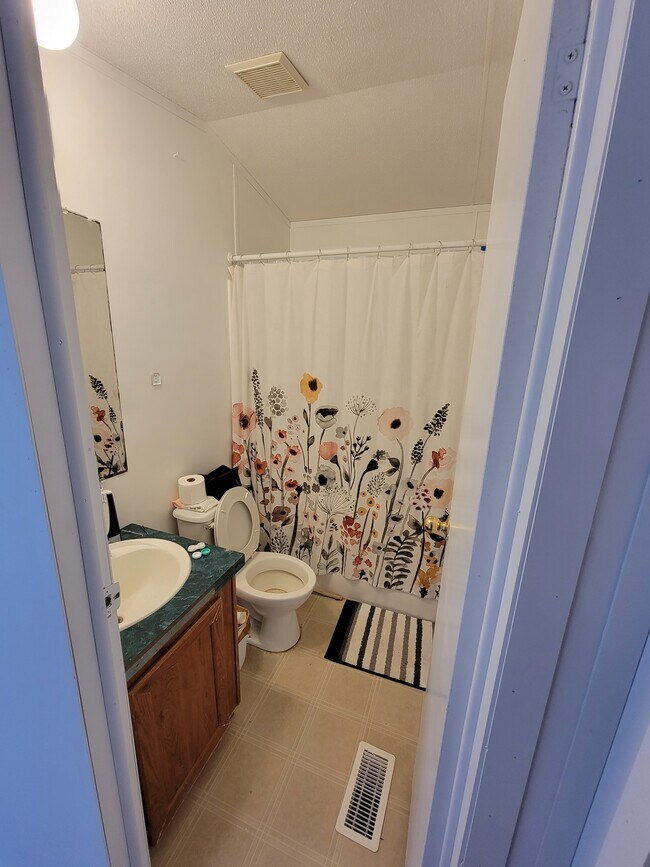 Building Photo - 3114 Dairyland Rd