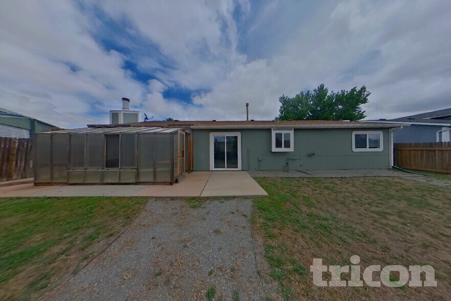 Building Photo - 967 Candlestar Loop S
