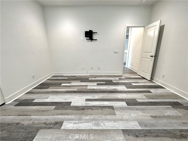 Building Photo - 920 Spadra Ave