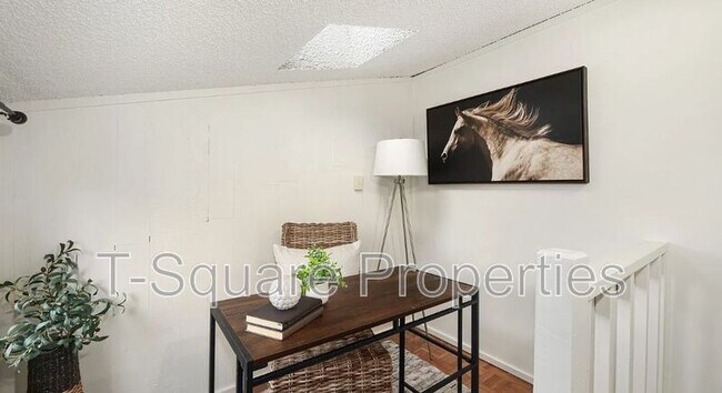 Building Photo - 6779 138th Ave NE