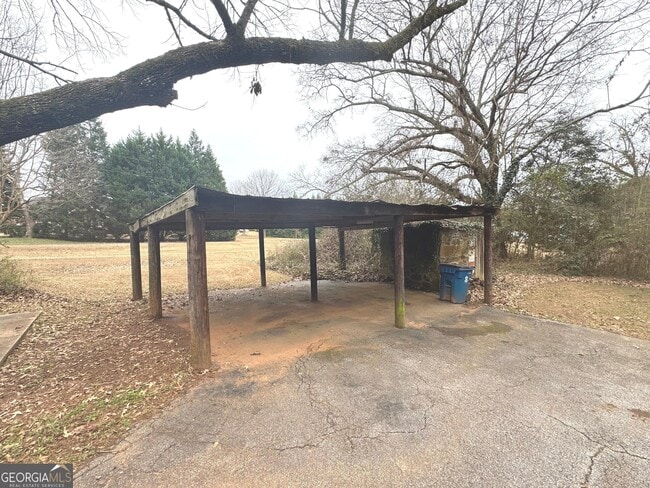 Building Photo - 2308 Kelleytown Rd