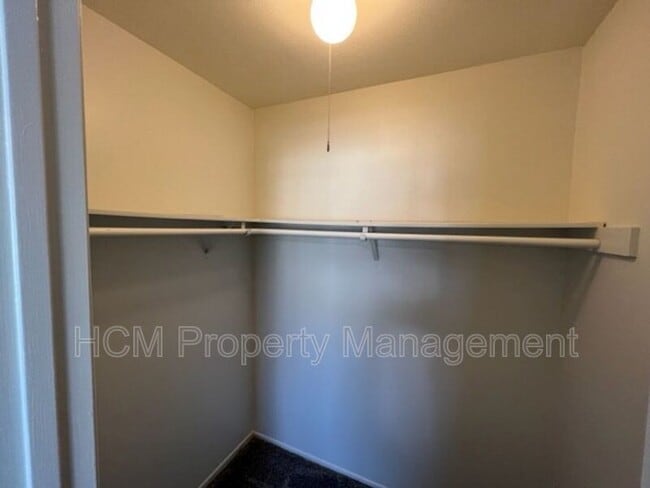 Building Photo - 19142 Haynes St