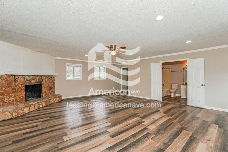 Building Photo - 608 Clemson Dr