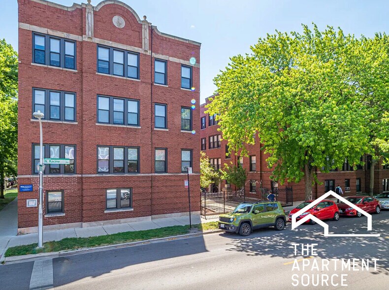Building Photo - 3523 N Racine Ave
