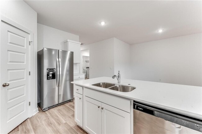 Building Photo - 4604 W Aurora St