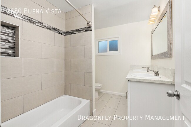 Building Photo - 2680 Buena Vista Ave