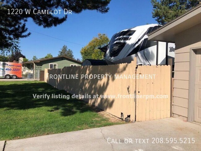 Building Photo - 1220 W Camelot Dr