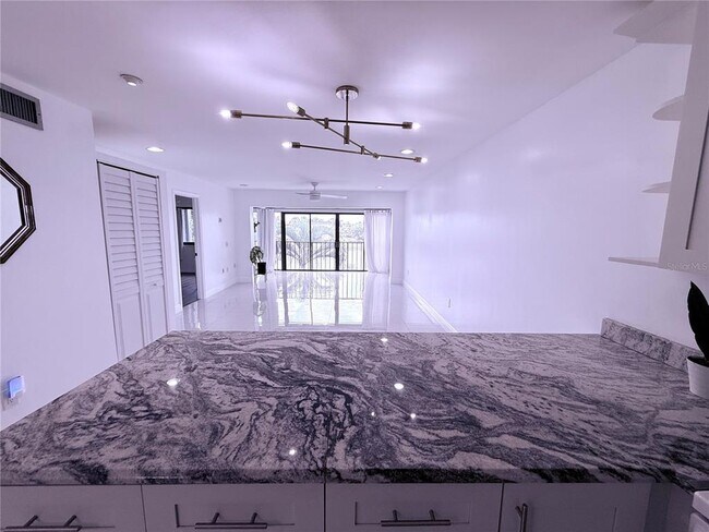 Building Photo - 4272 Deste Ct