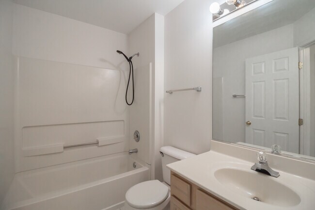 Building Photo - 444 Windham Cove Dr