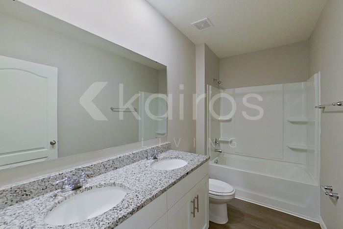 Building Photo - 32037 Katelin Cir