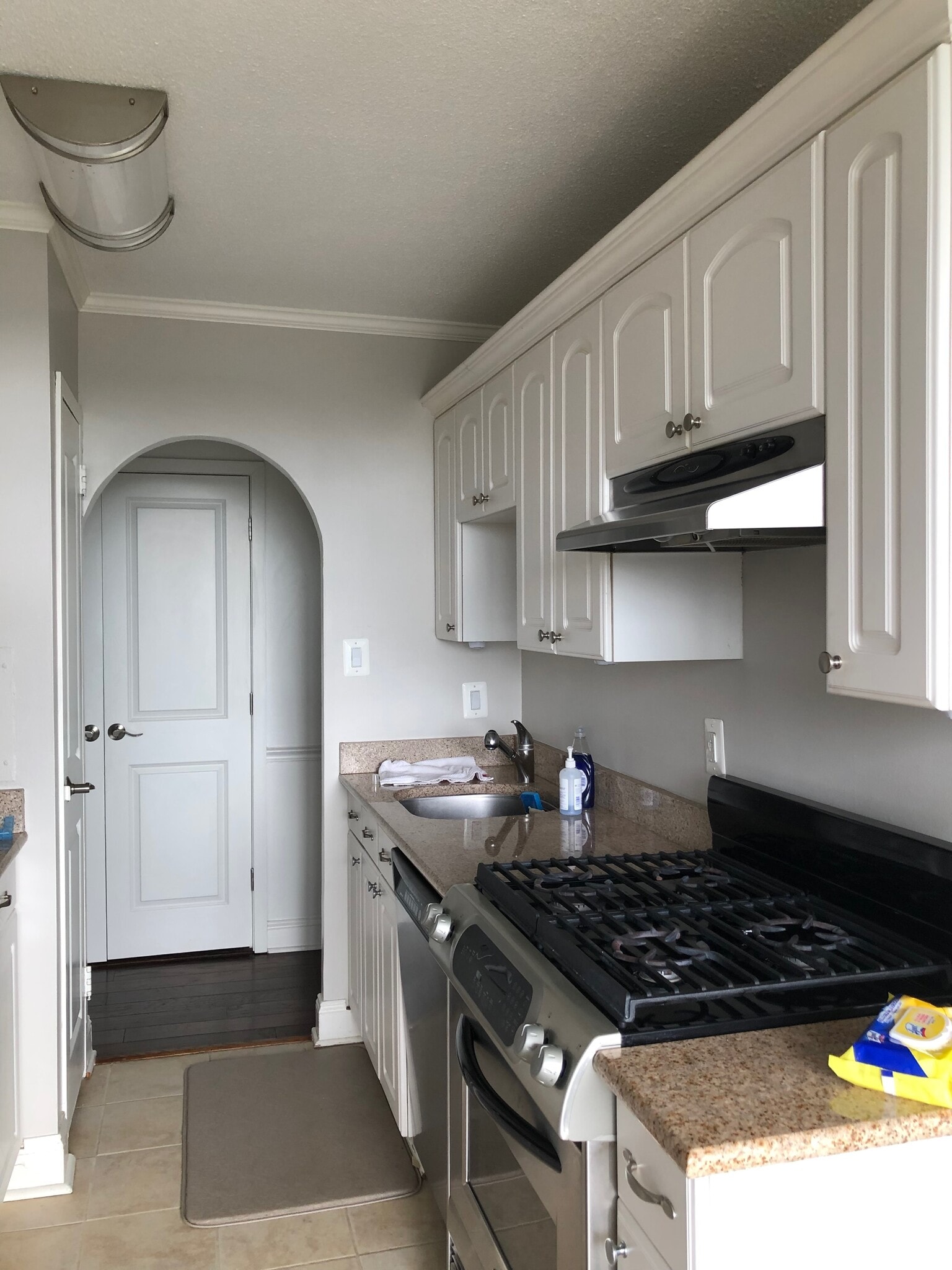 Building Photo - 501 Slaters Ln