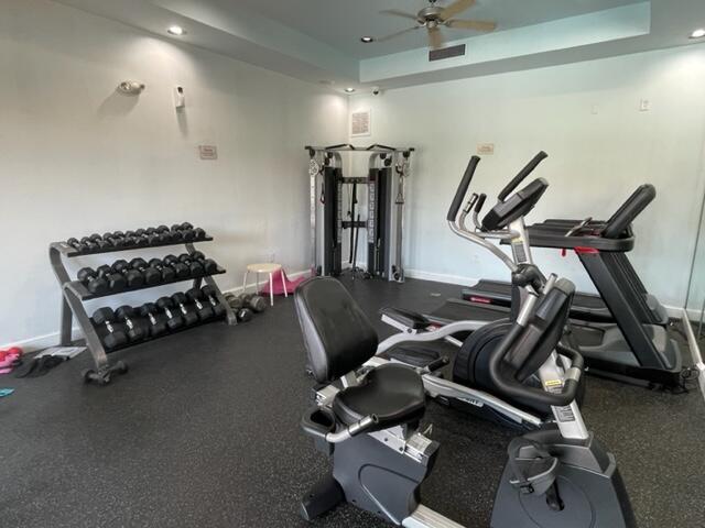 Building Photo - 110 Villa Cir