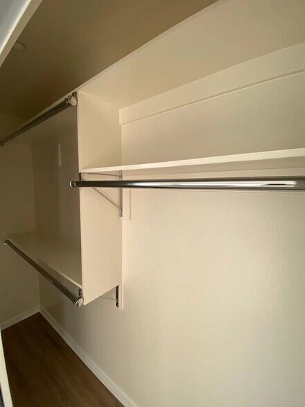 Building Photo - 1725 Butler Ave