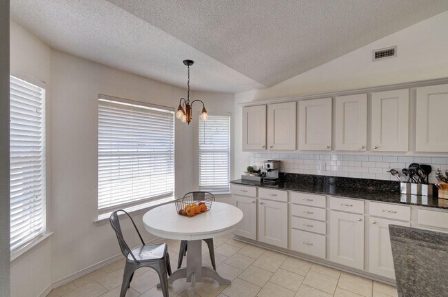 Building Photo - 8271 Branston Dr
