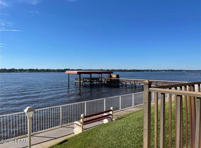 Building Photo - 2801 N Halifax Ave