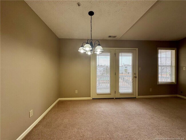 Building Photo - 308 Waterdown Dr