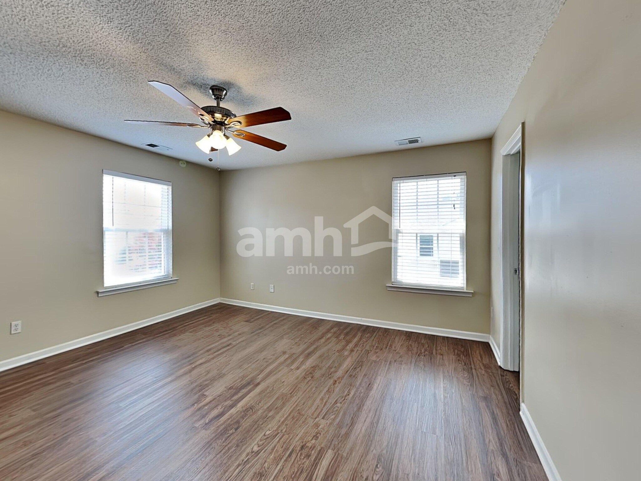 Building Photo - 3134 Marcony Way