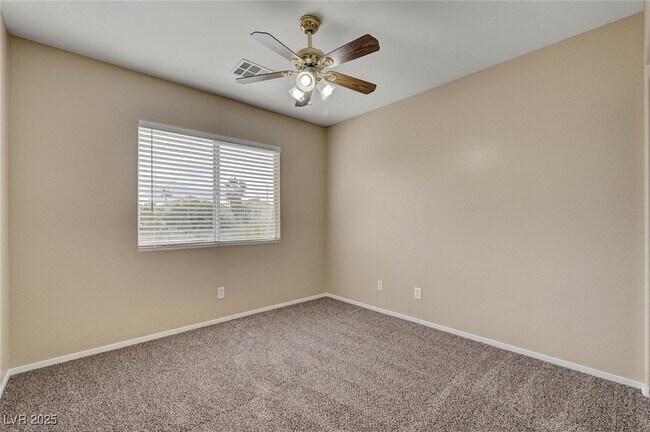 Building Photo - 893 Dancing Vines Ave