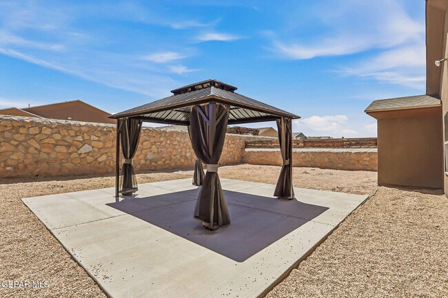 Building Photo - 14844 Tierra Tencha Ct