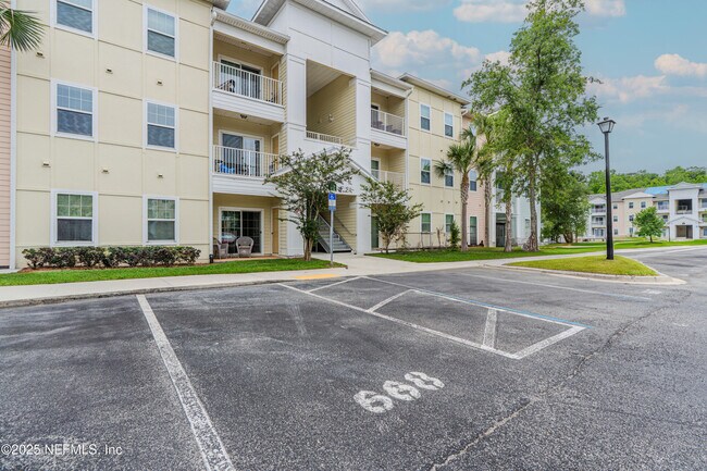 Building Photo - 4931 Key Lime Dr