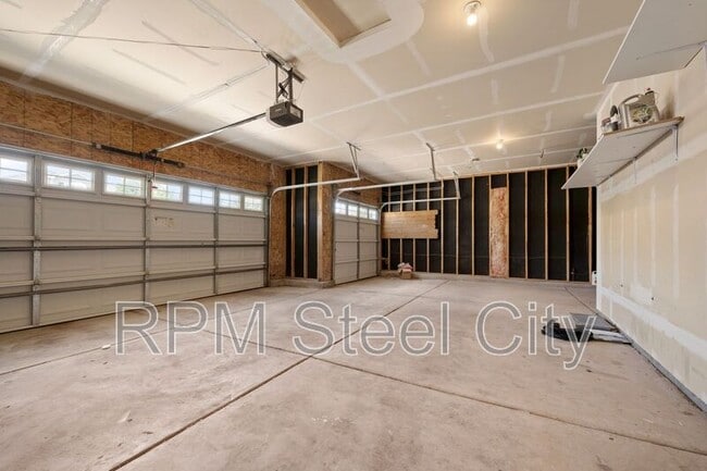 Building Photo - 5104 Tabor Lane