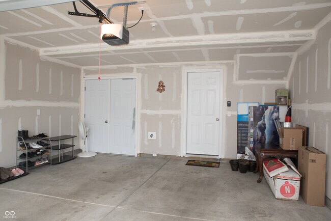 Building Photo - 2949 Kirkbride Way
