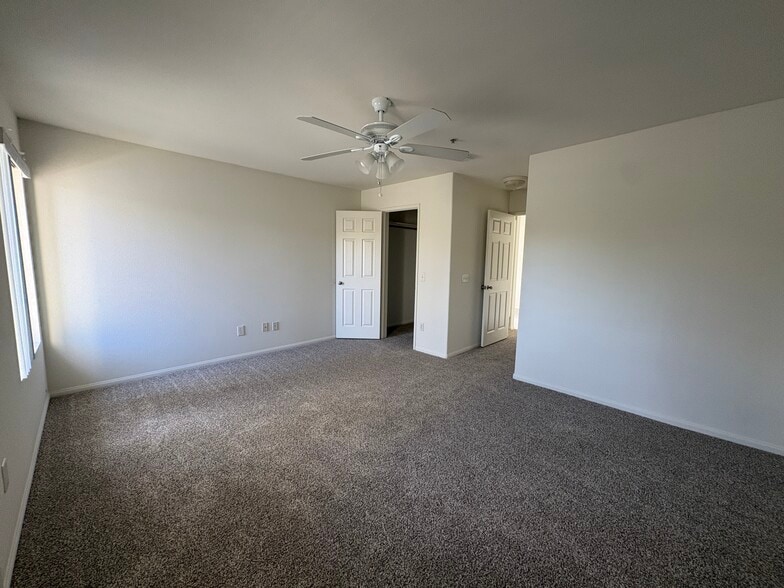 Master Bedroom - 2946 S Campus Ave