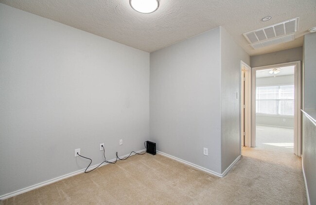 Building Photo - 14319 Mirkwood Ln