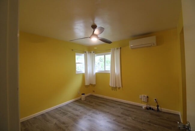 Building Photo - Beautiful 3 Bedroom 2.5 Bath house in Gate...