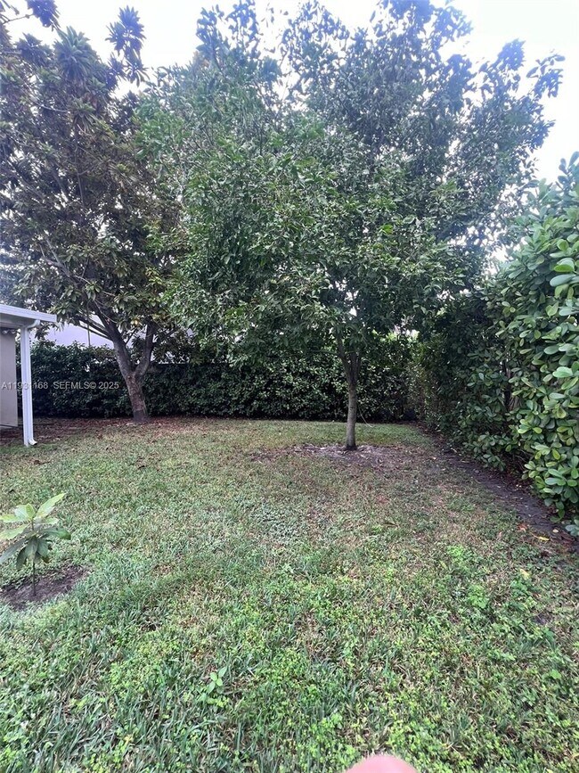 Building Photo - 9030 SW 40th Terrace