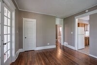 Building Photo - 3405 Dewey Ave