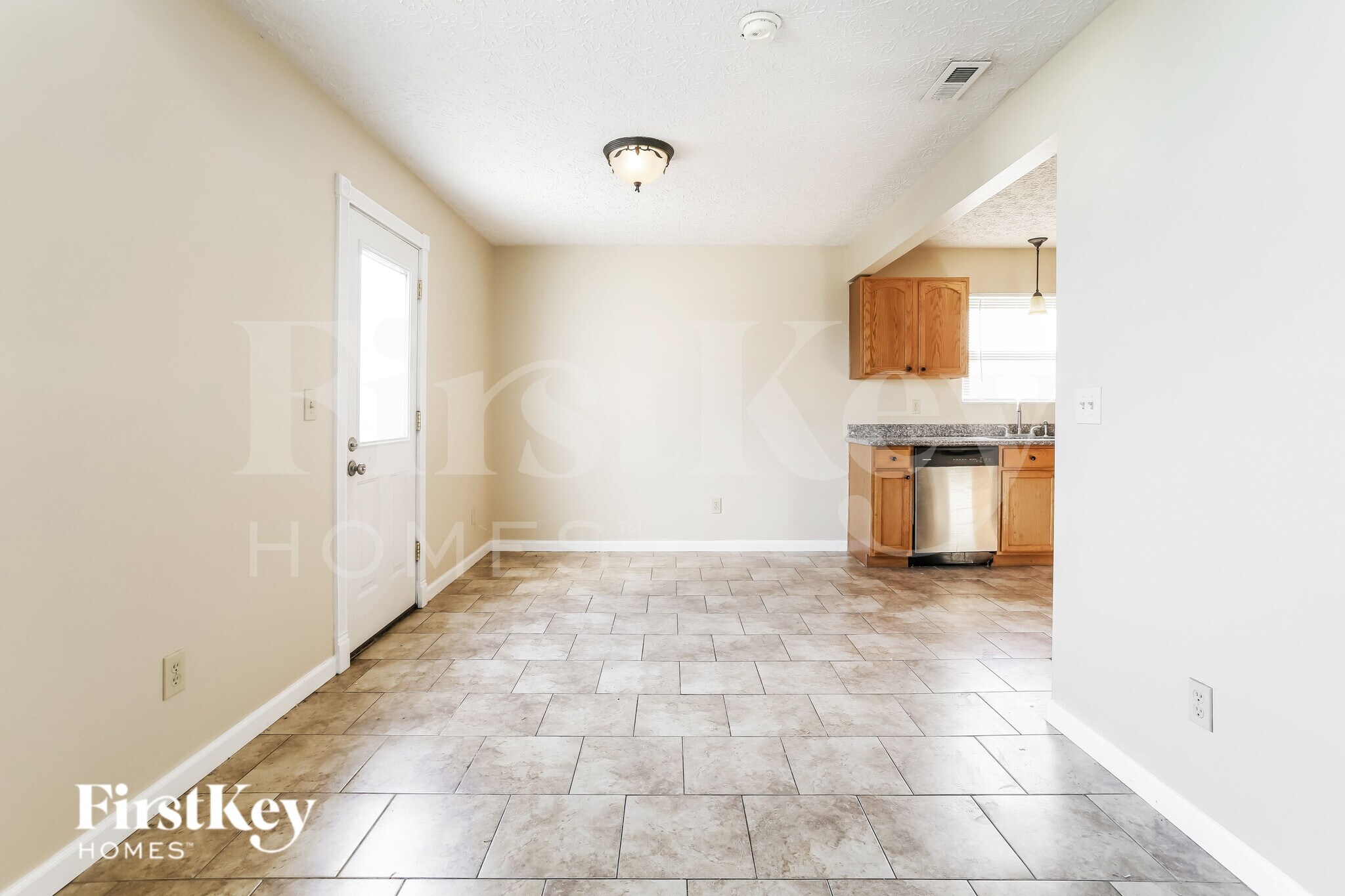 Building Photo - 3955 Rosette Dr