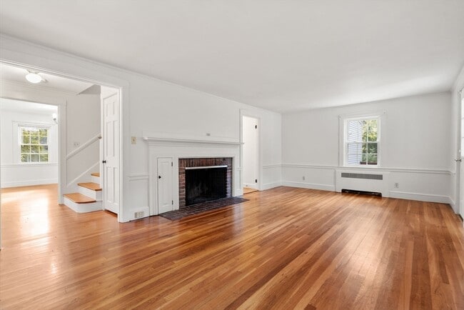 Building Photo - 410 Conant Rd