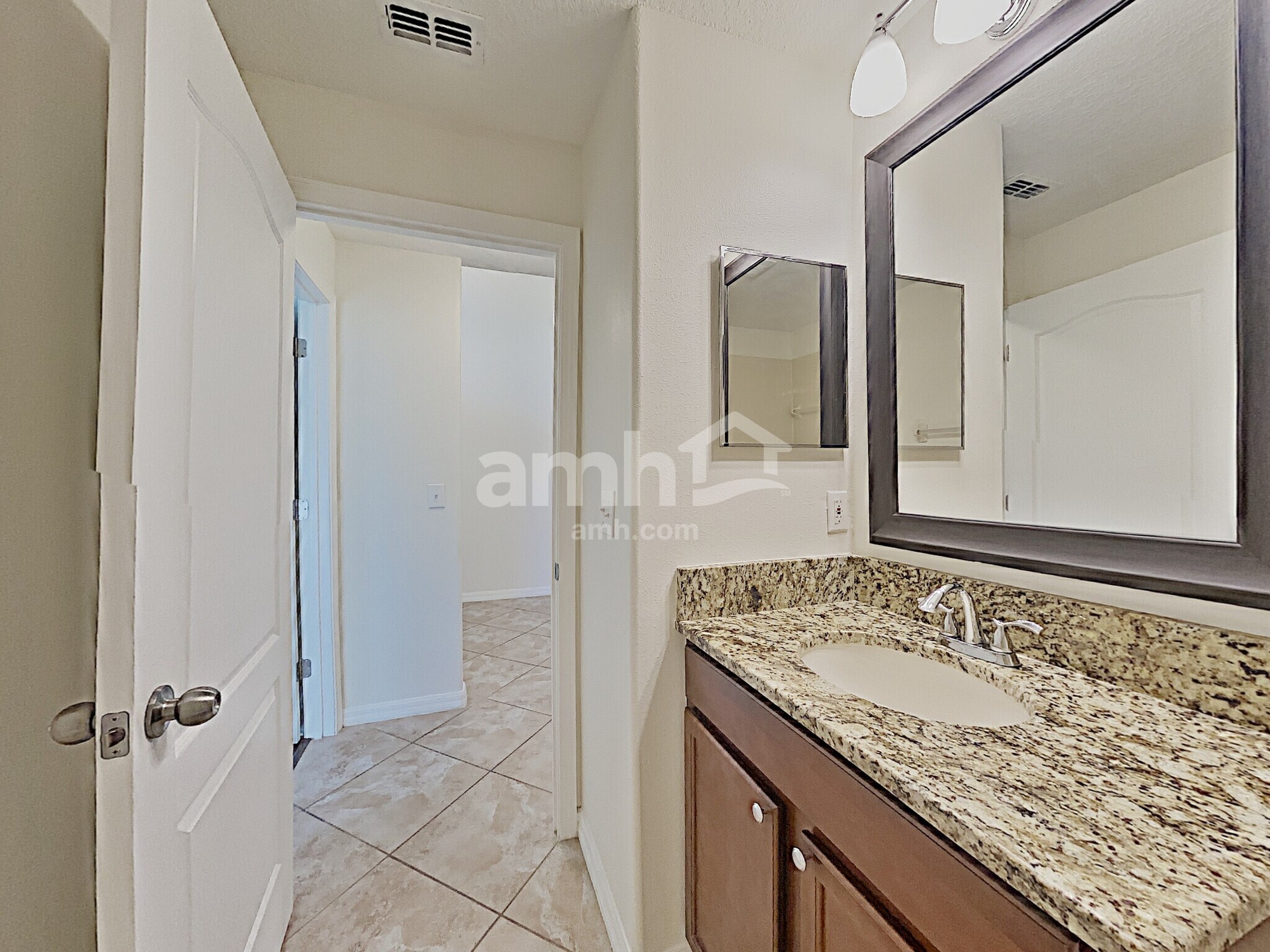 Building Photo - 13309 Wellington Hills Dr