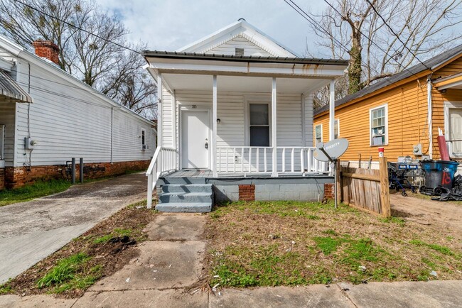 Building Photo - Section 8 Ok! Fully Renovated 1 Bed/1 Bath...