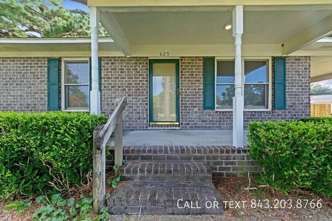 Building Photo - 625 Kristen Cir