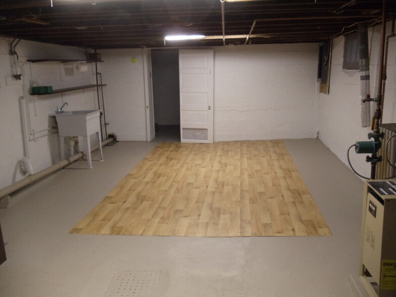 basement - 376 Miller St