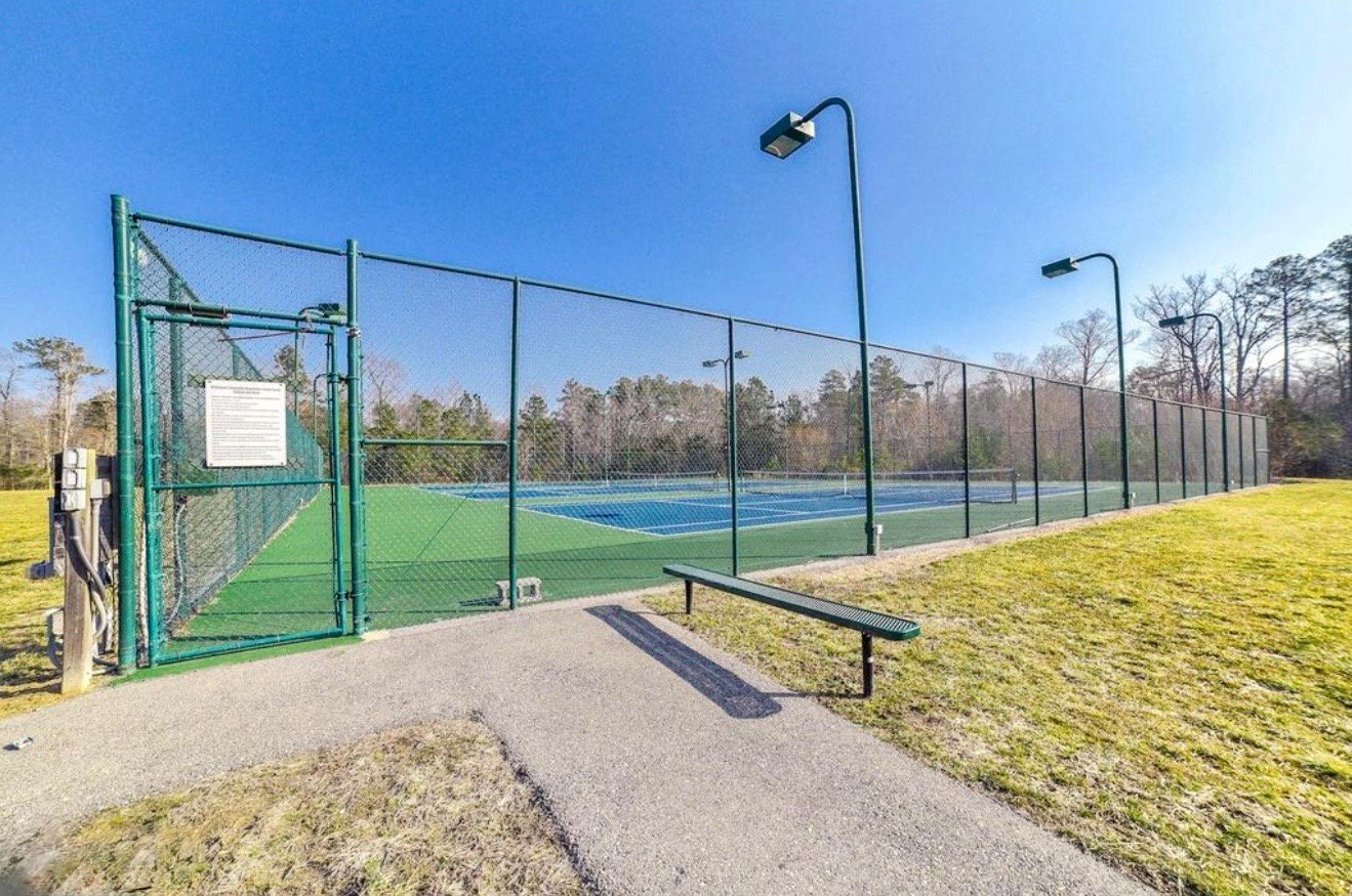 Building Photo - 23141 Foxglove Way