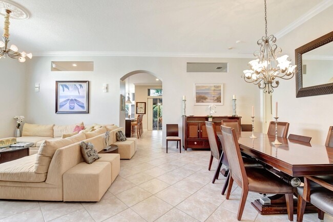Building Photo - 8127 Playa Del Sur Blvd