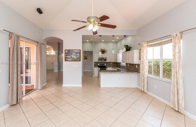 Building Photo - 16230 SW 36th St