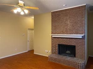 Building Photo - 1520 Summerfield Dr