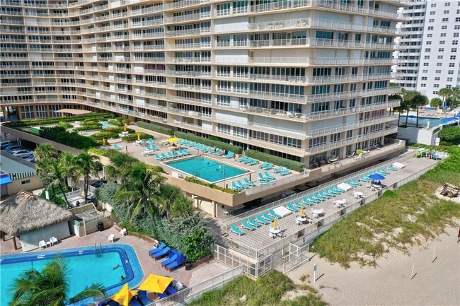 Building Photo - 4100 Galt Ocean Dr