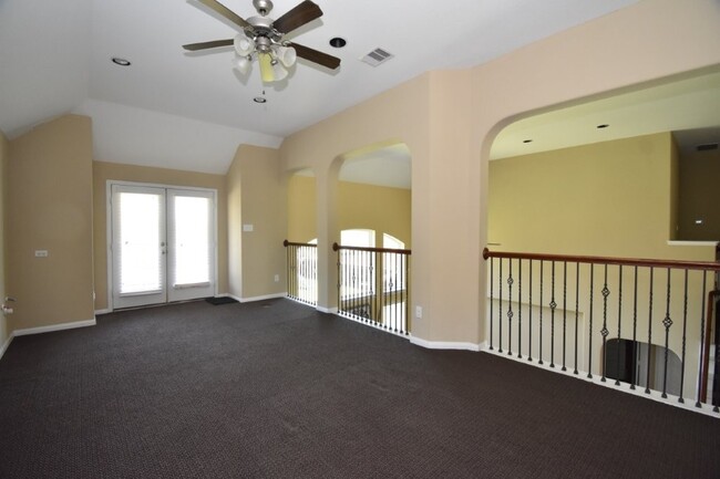 Building Photo - 10135 Cypress Path