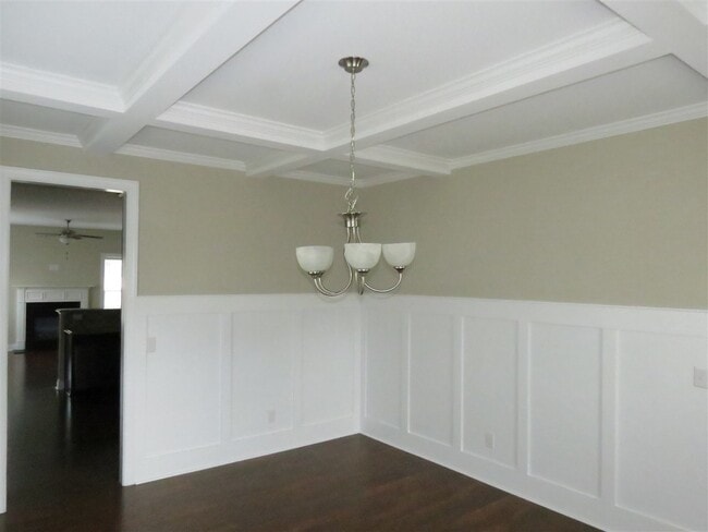 Building Photo - 411 Wolfe Ln