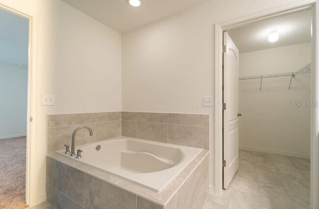 Building Photo - 1955 Thompson Preserve Blvd