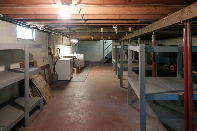 Building Photo - Must See Ranch Single Family Home