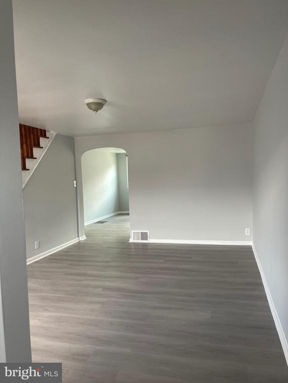 Building Photo - 7124 Lynford St