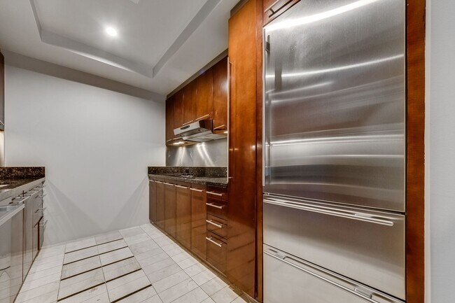 Building Photo - Sky Las Vegas 3706- Strip/City Views from this Stunning 2Bd/ 2Ba Residence