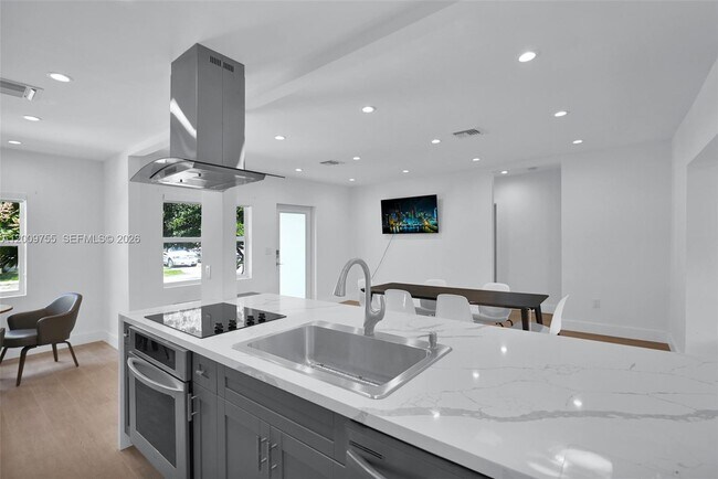 Building Photo - Northeast 81st Street, Miami, FL 33138 - 3 BR 2 BA single-family home